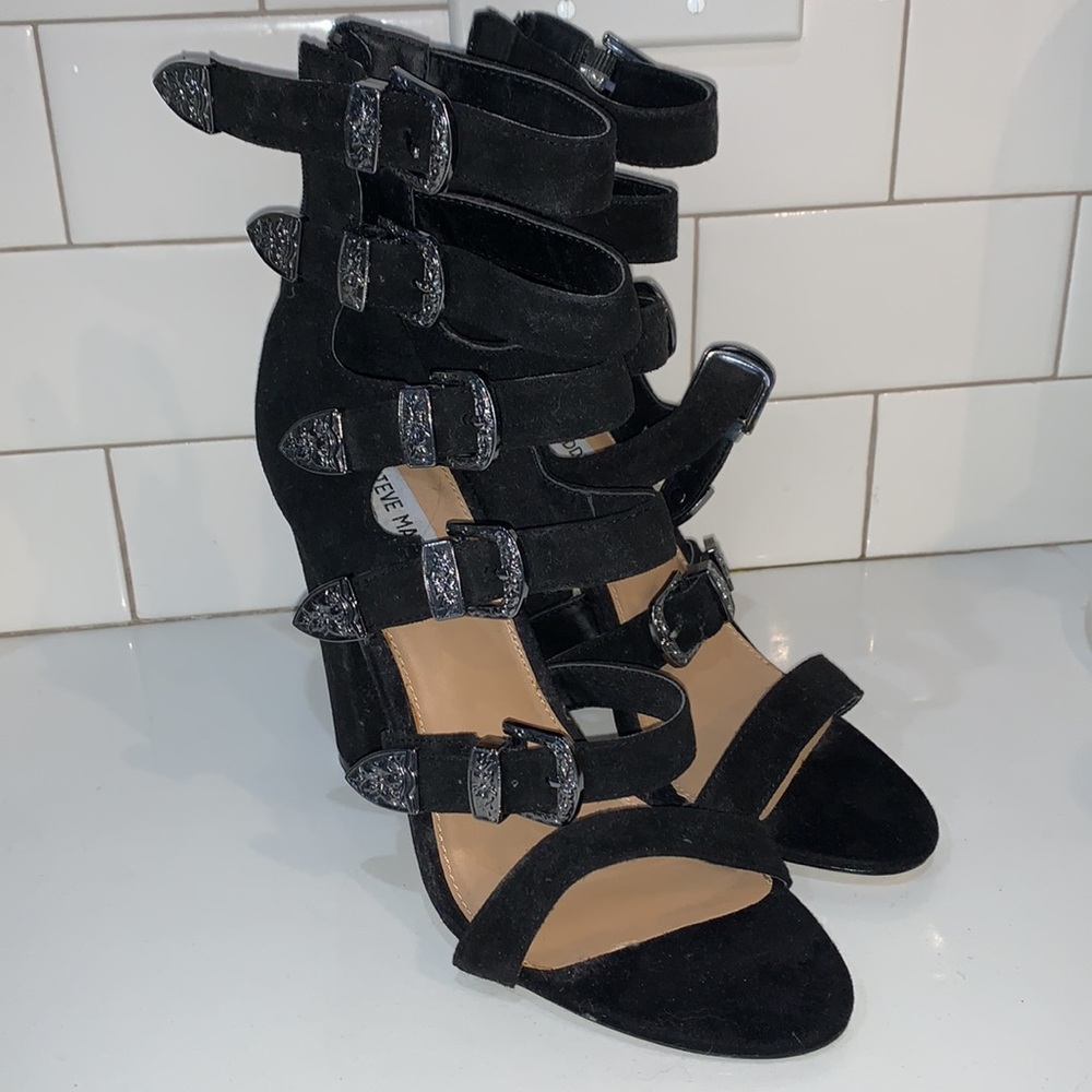 Black Steve Madden Western buckle up heel